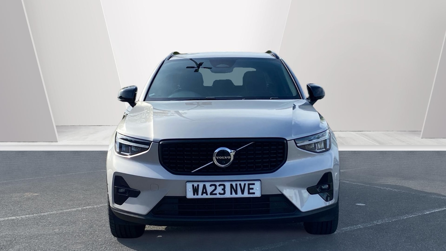 Used Volvo XC40 2023 for sale - 78150517: Photo 8