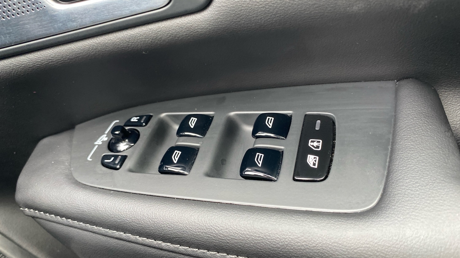 Used Volvo V90 2024 for sale - 77462331: Photo 26