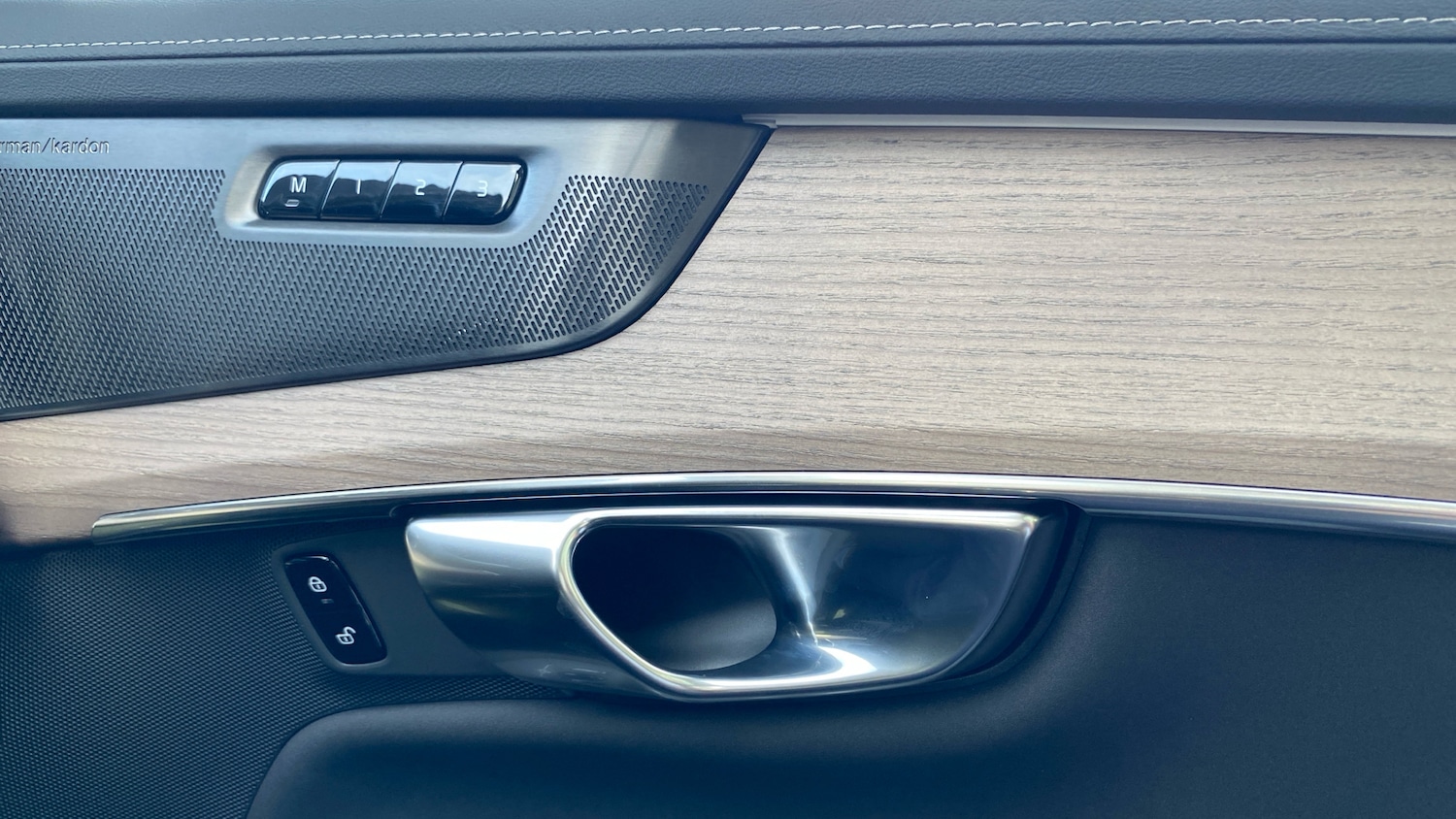 Used Volvo XC90 2025 for sale - 76818735: Photo 15