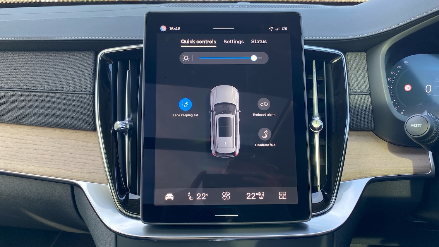 Used Volvo XC90 2025 for sale - 76818735: Photo 28