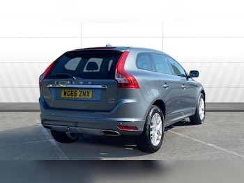 Used Volvo XC60 2017 for sale - 79239728: Photo