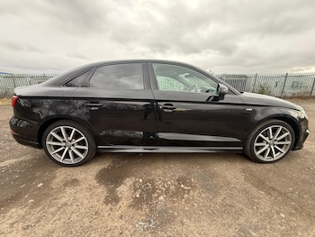 Used Audi A3 2018 for sale - 77818253: Photo