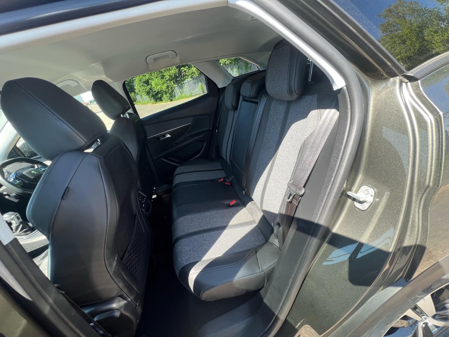 Used Peugeot 3008 2019 for sale - 76670081: Photo 18