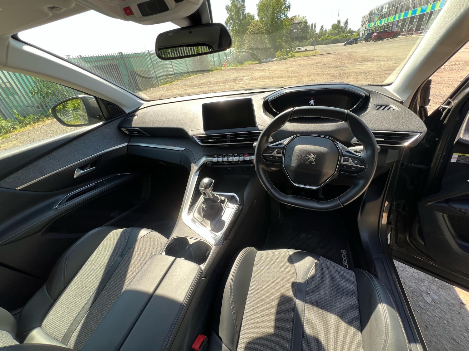 Used Peugeot 3008 2019 for sale - 76670081: Photo 19