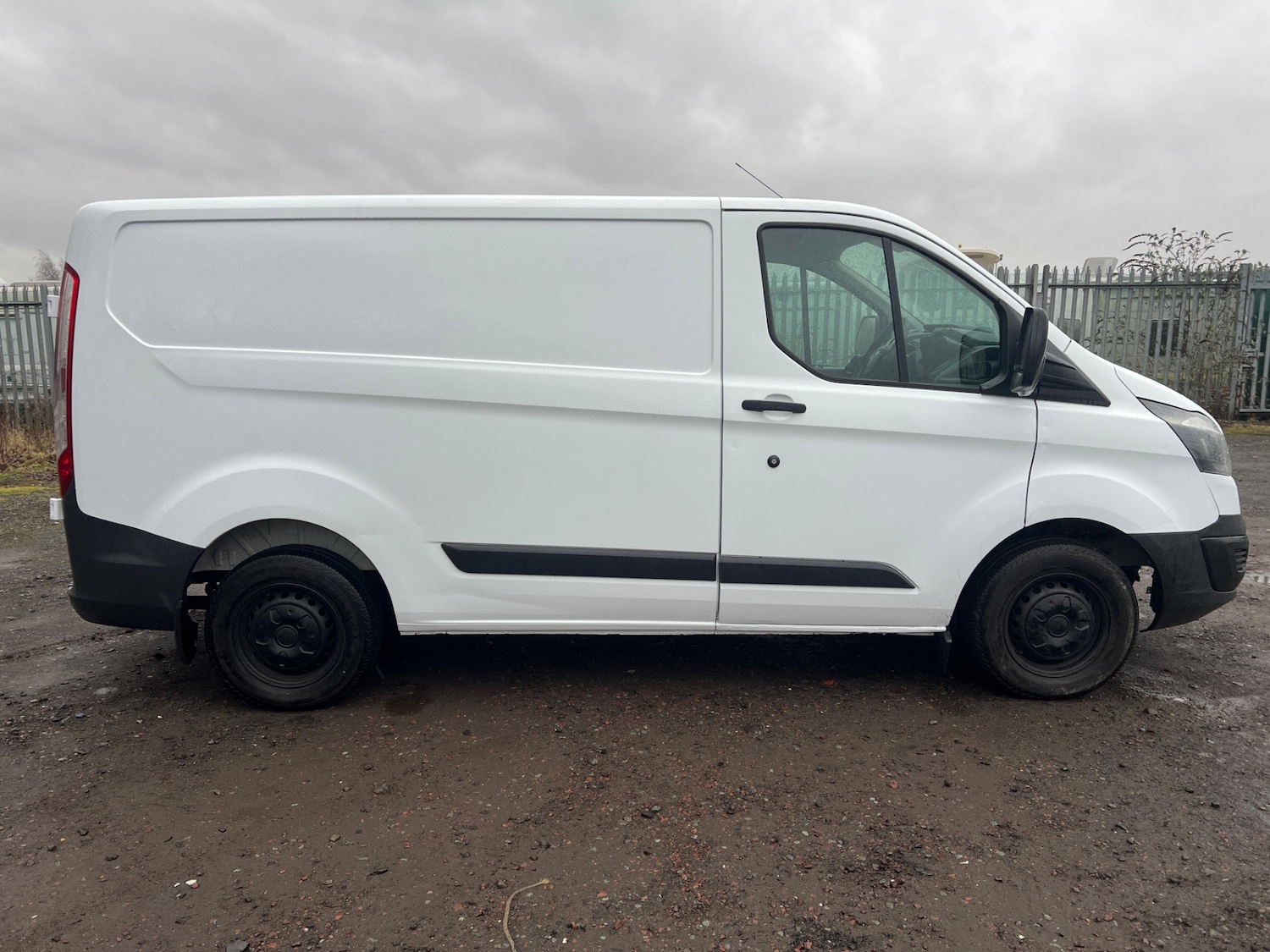 Used Ford Transit Custom 2015 for sale - 77312508: Photo 4