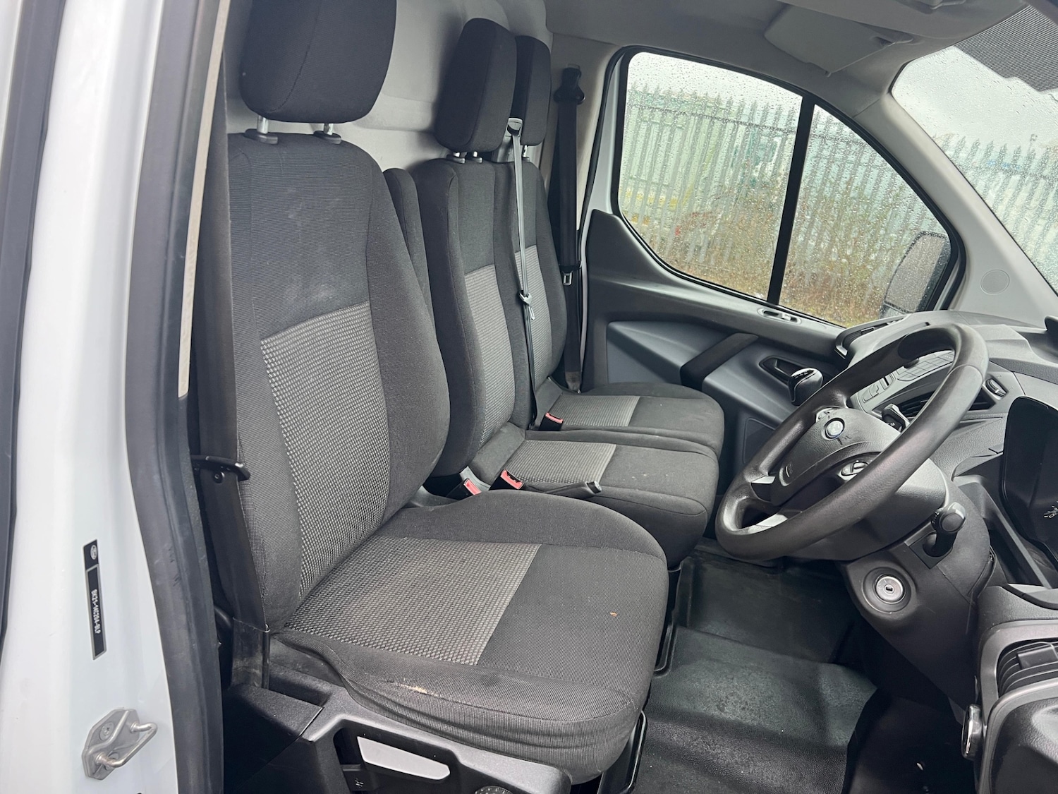 Used Ford Transit Custom 2015 for sale - 77312508: Photo 9