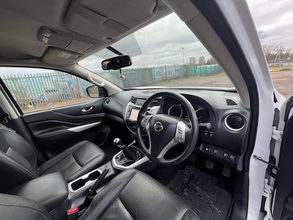 Used Nissan Navara 2017 for sale - 73910039: Photo 11