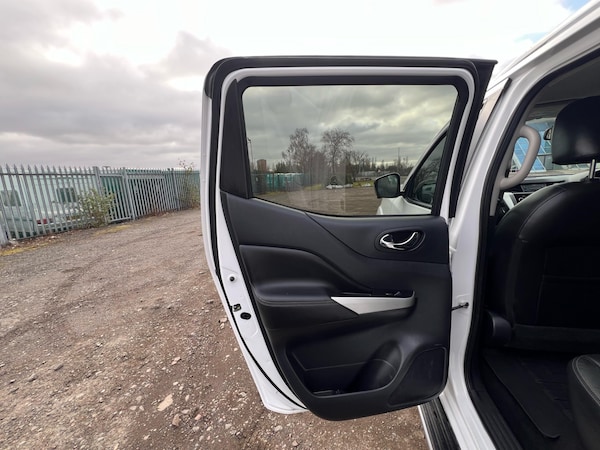 Used Nissan Navara 2017 for sale - 73910039: Photo 23