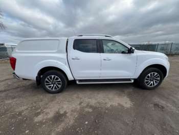 Used Nissan Navara 2017 for sale - 73910039: Photo
