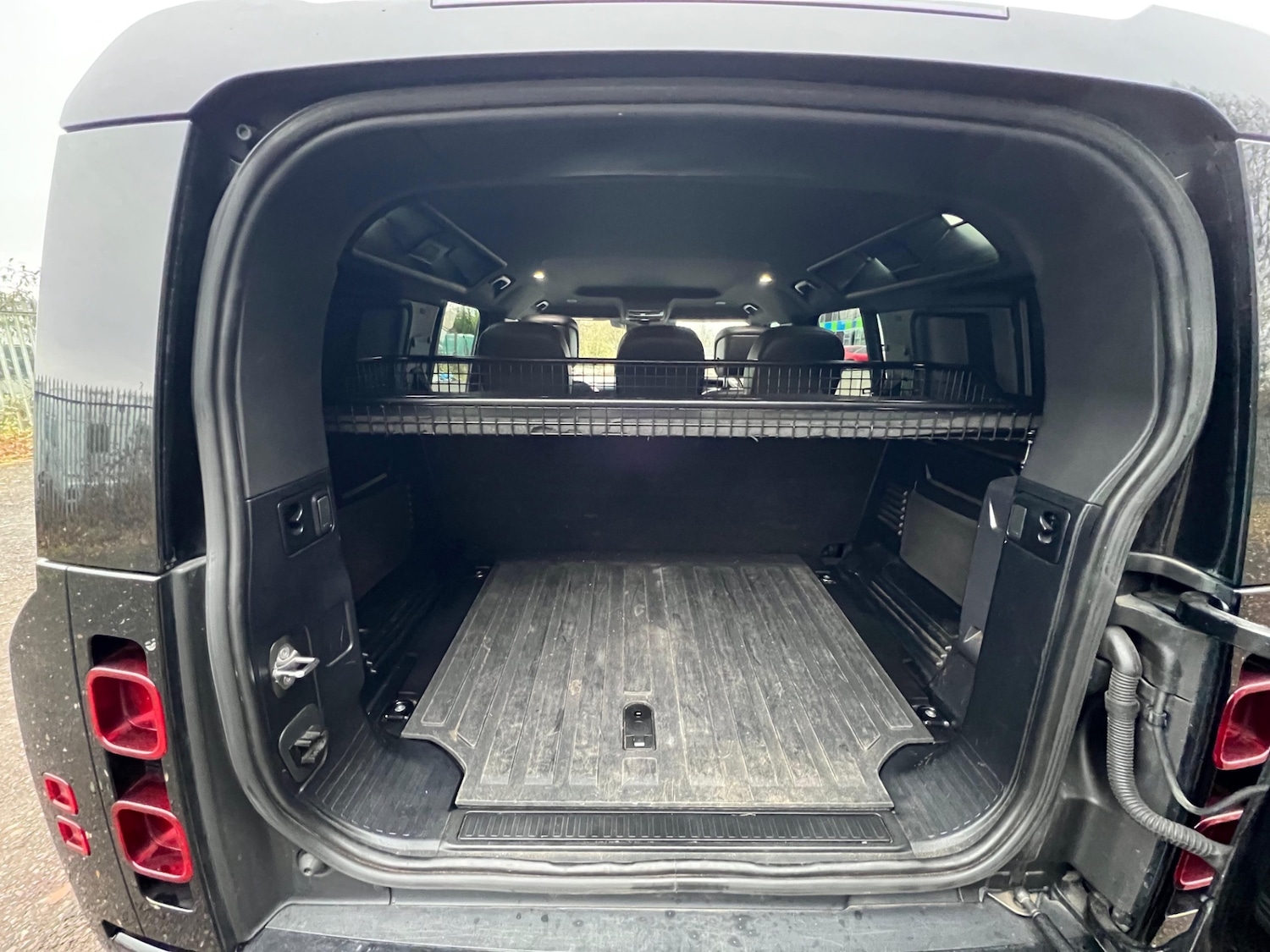 Used Land Rover Defender 2022 for sale - 76565029: Photo 20