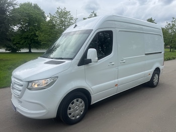 Used Mercedes-Benz Sprinter 2021 for sale - 77996697: Photo