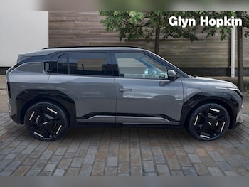 Used Kia EV3 2025 for sale - 76289992: Photo