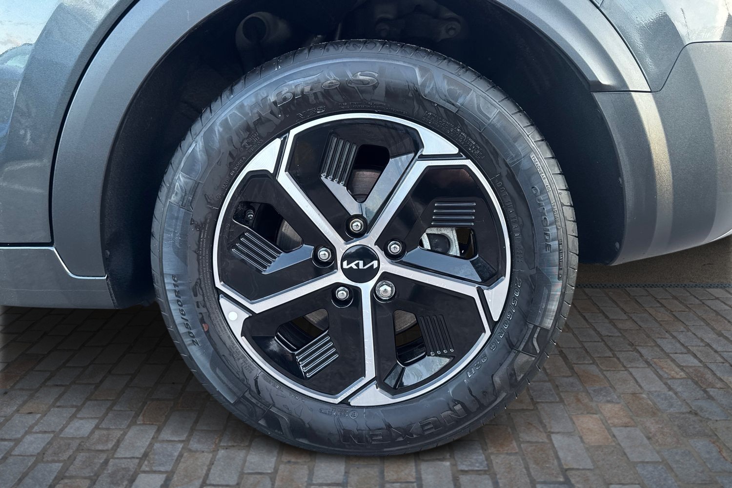 Used Kia Niro 2024 for sale - 78059663: Photo 9