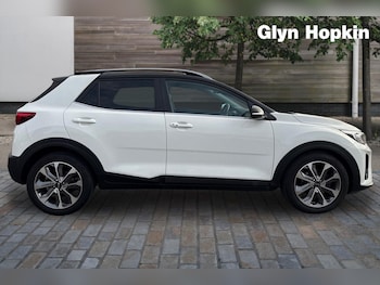 Used Kia Stonic 2021 for sale - 76487151: Photo