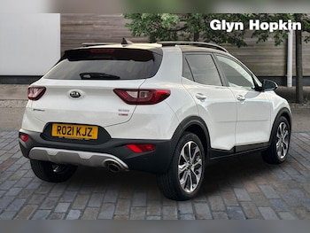 Used Kia Stonic 2021 for sale - 76487151: Photo