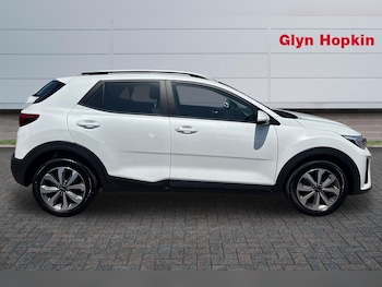 Used Kia Stonic 2025 for sale - 78936510: Photo