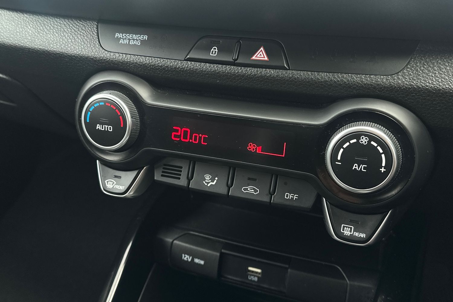 Used Kia Stonic 2022 for sale - 76079095: Photo 15