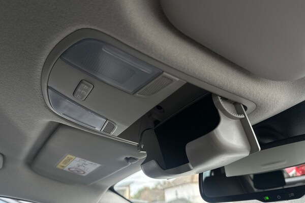 Used Kia Stonic 2022 for sale - 76079095: Photo 35