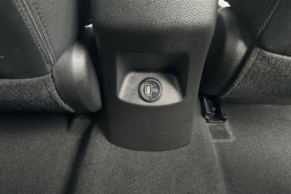 Used Kia Stonic 2022 for sale - 76079095: Photo 38