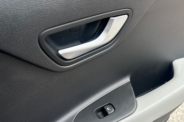 Used Kia Stonic 2022 for sale - 76079095: Photo 39