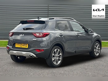 Used Kia Stonic 2022 for sale - 76079095: Photo 3