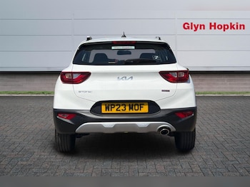 Used Kia Stonic 2023 for sale - 79161977: Photo