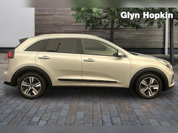 Used Kia Niro 2020 for sale - 76874234: Photo
