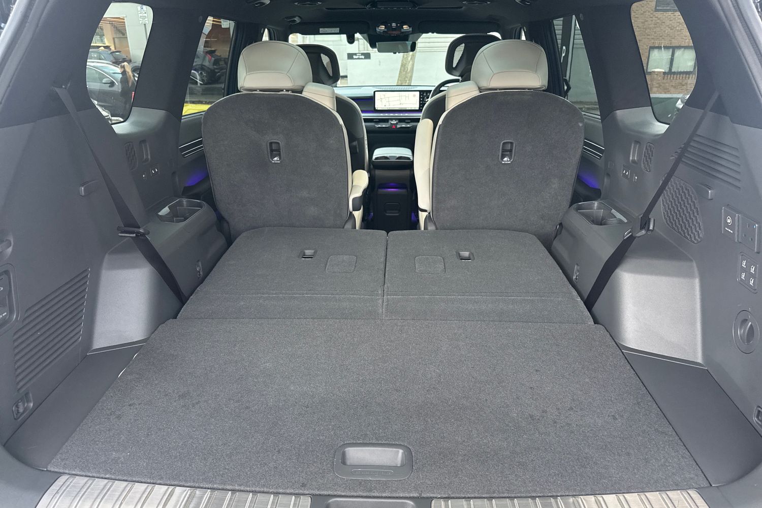 Used Kia EV9 2025 for sale - 76868786: Photo 24