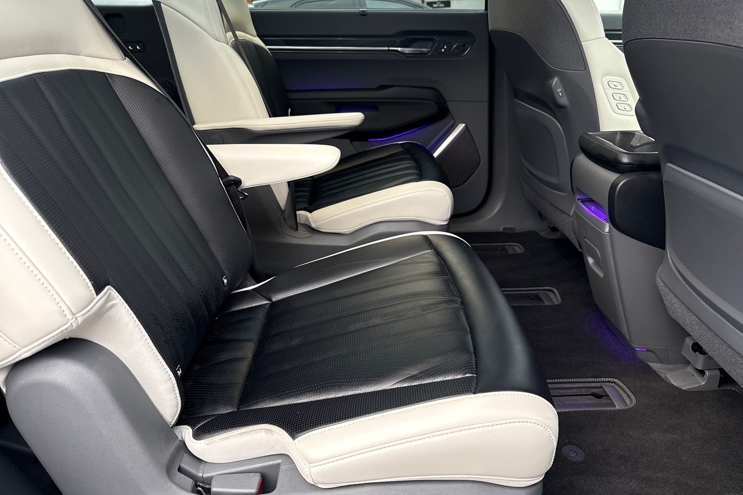 Used Kia EV9 2025 for sale - 76868786: Photo 29