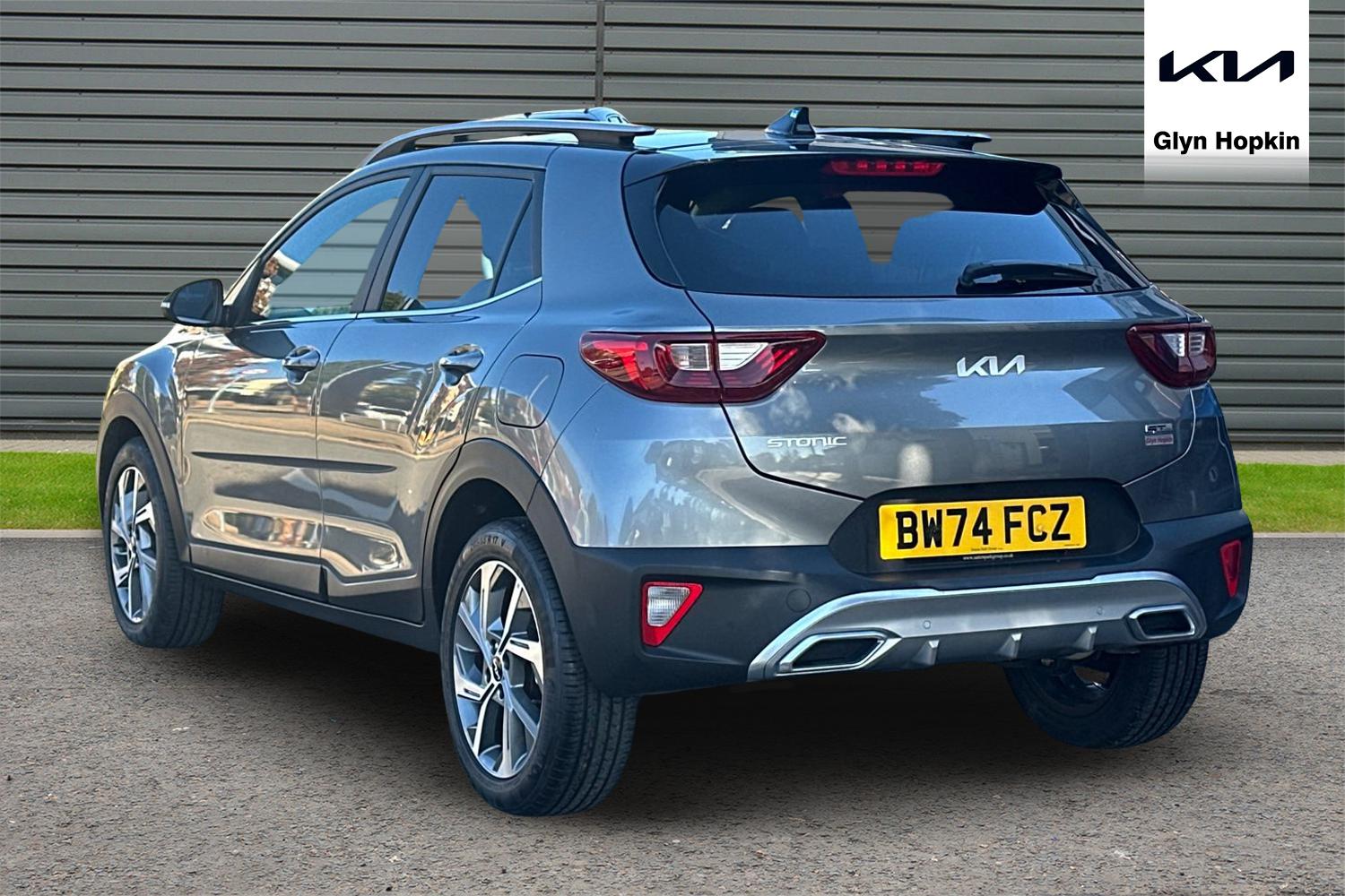 Used Kia Stonic 2025 for sale - 76871325: Photo 5