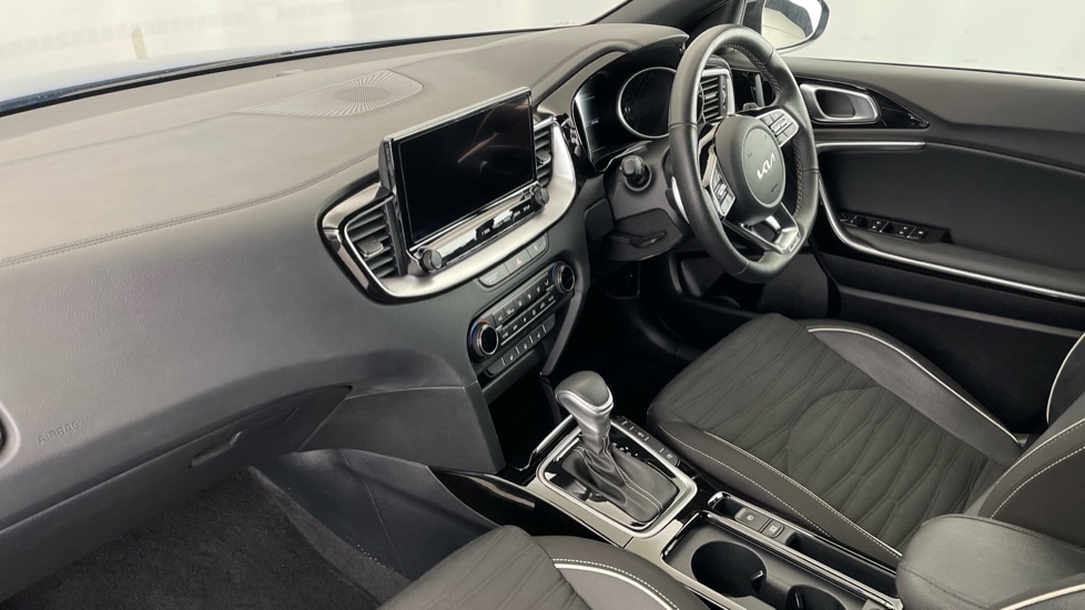 Used Kia Ceed 2025 for sale - 76874883: Photo 8