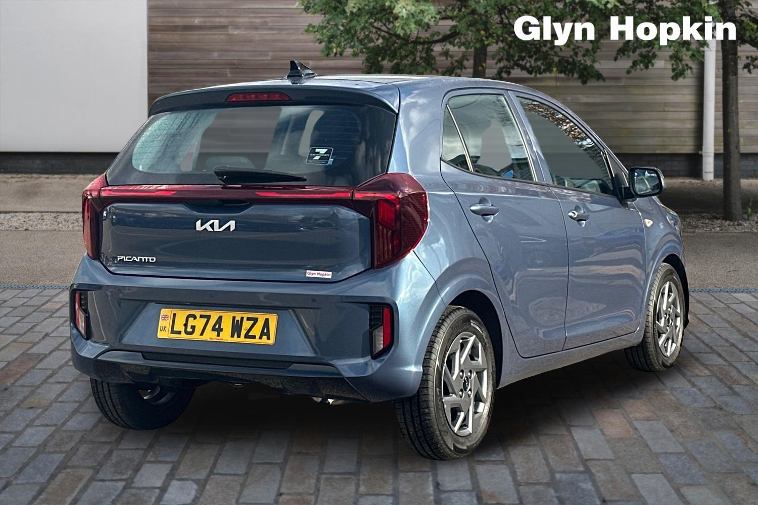 Used Kia Picanto 2024 for sale - 76870784: Photo 3