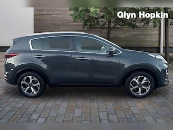 Used Kia Sportage 2018 for sale - 76539942: Photo
