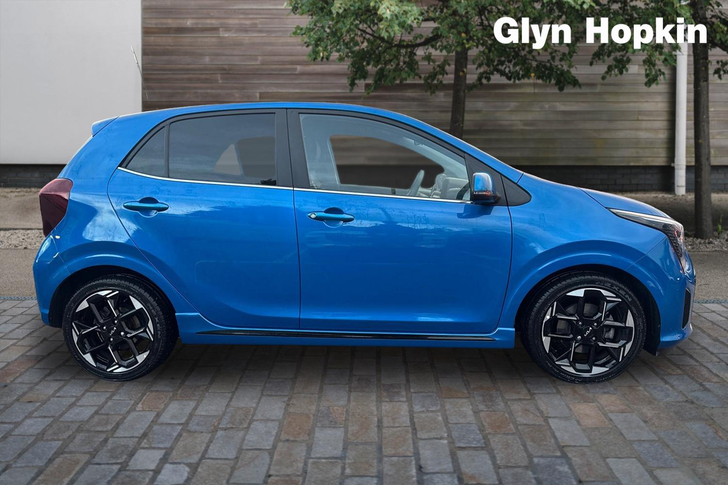 Used Kia Picanto 2024 for sale - 76870776: Photo 2