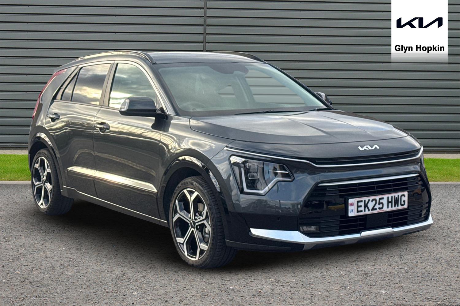 Used Kia Niro 2025 for sale - 76871712: Photo 1