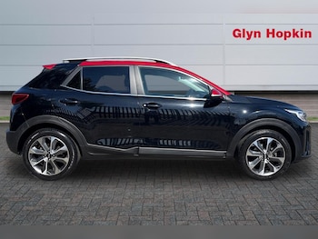 Used Kia Stonic 2019 for sale - 79057056: Photo