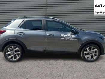 Used Kia Stonic 2025 for sale - 74772165: Photo