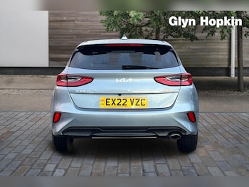 Used Kia Ceed 2022 for sale - 76350903: Photo