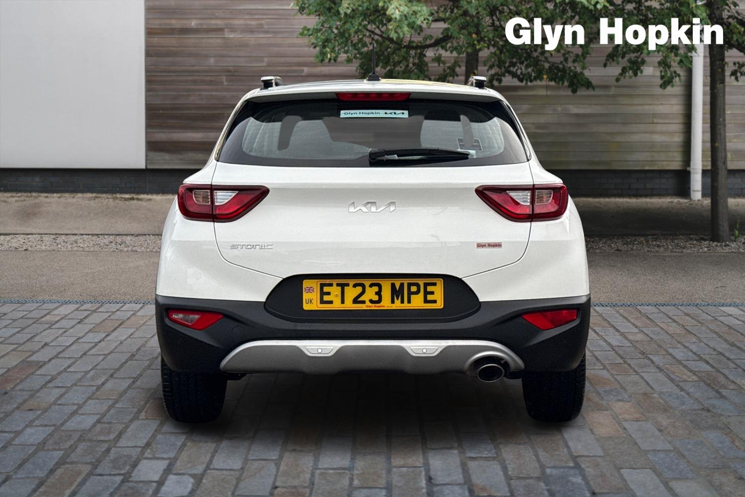 Used Kia Stonic 2023 for sale - 77389051: Photo 4