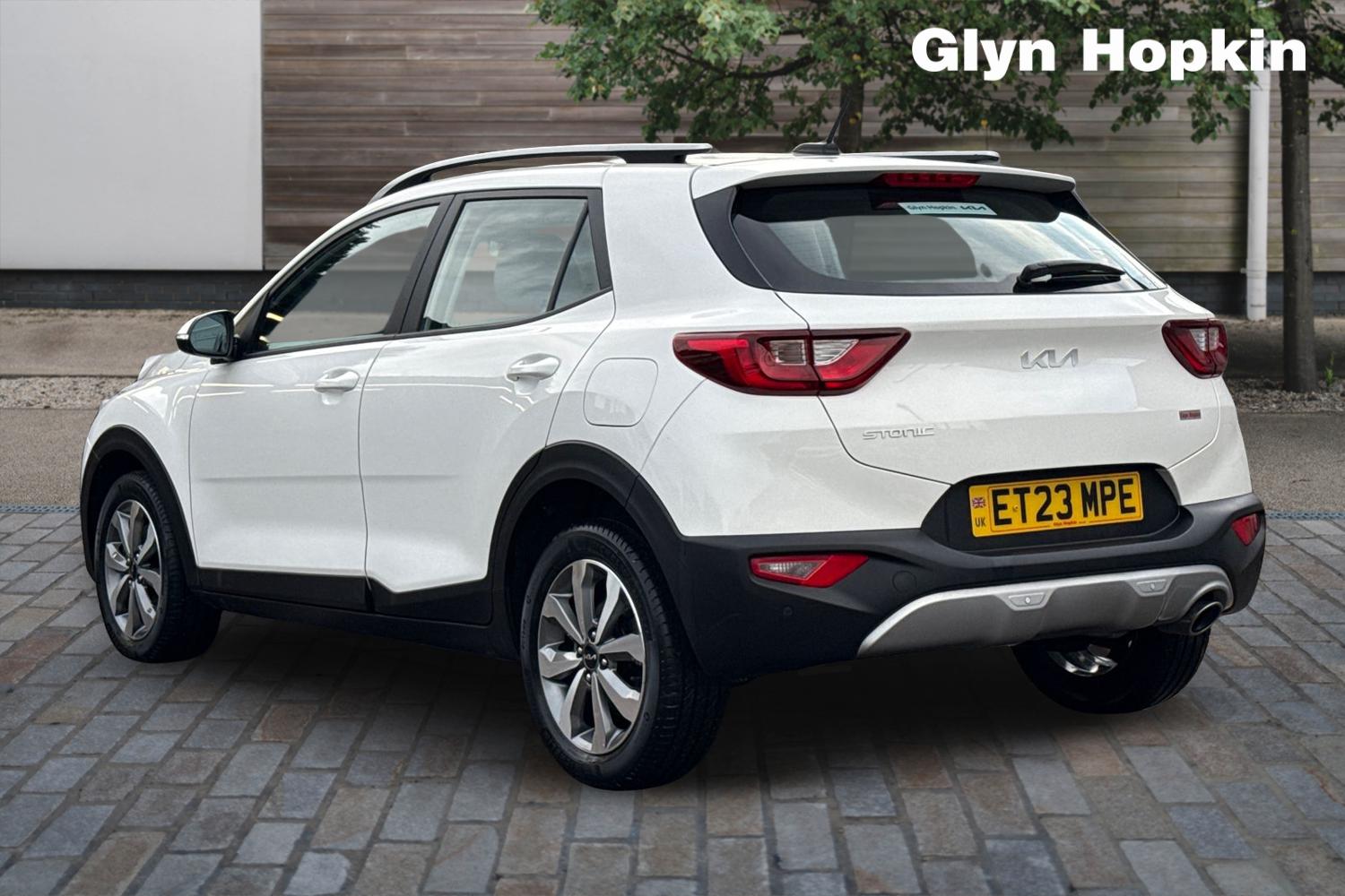 Used Kia Stonic 2023 for sale - 77389051: Photo 5