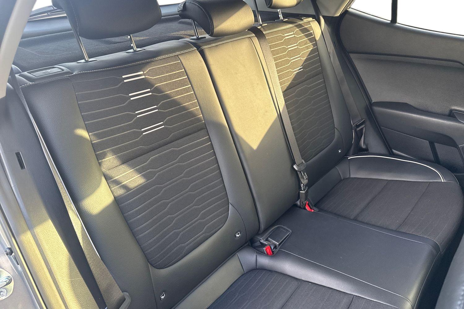 Used Kia Stonic 2025 for sale - 76999428: Photo 23