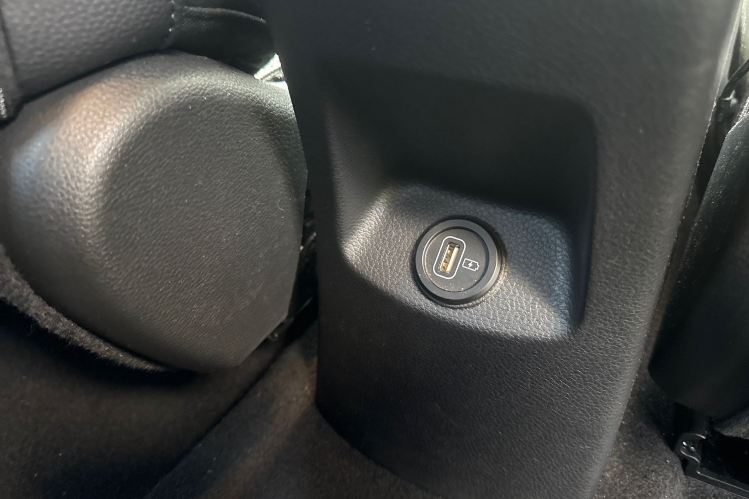 Used Kia Stonic 2025 for sale - 76999428: Photo 31