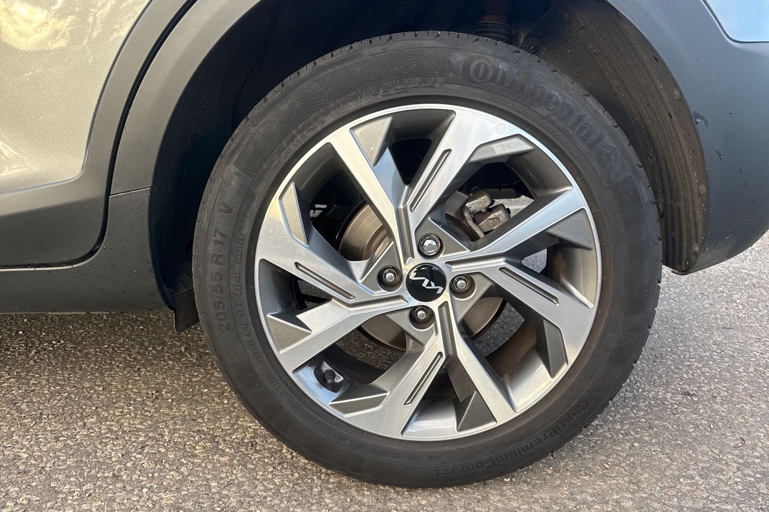 Used Kia Stonic 2025 for sale - 76999428: Photo 41