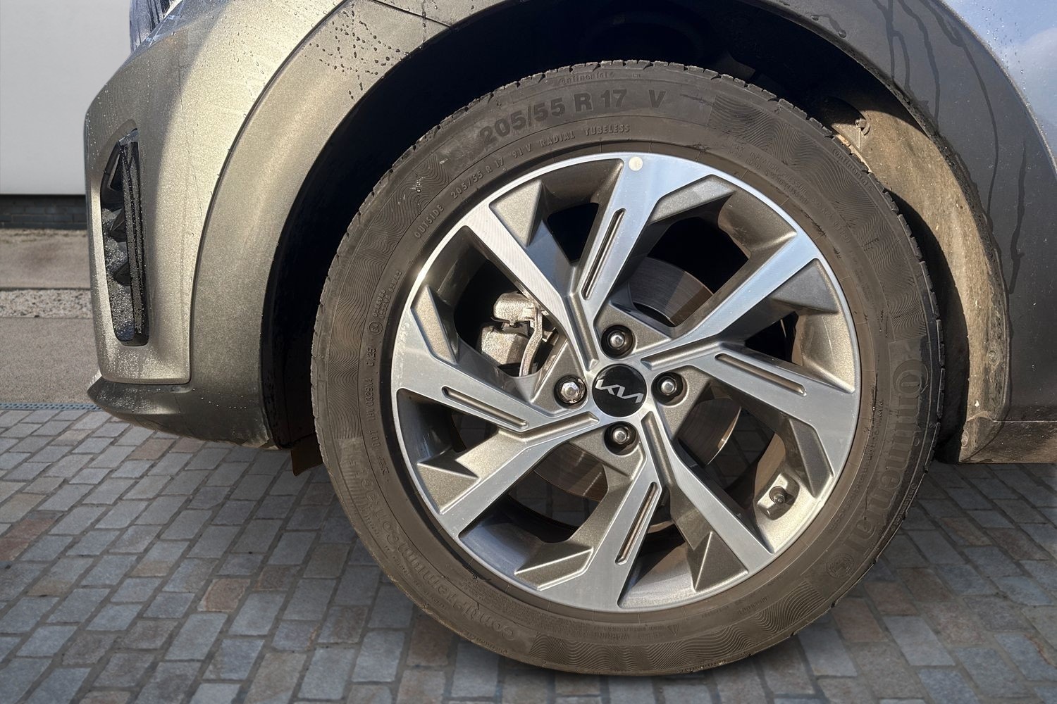 Used Kia Stonic 2025 for sale - 76999428: Photo 9