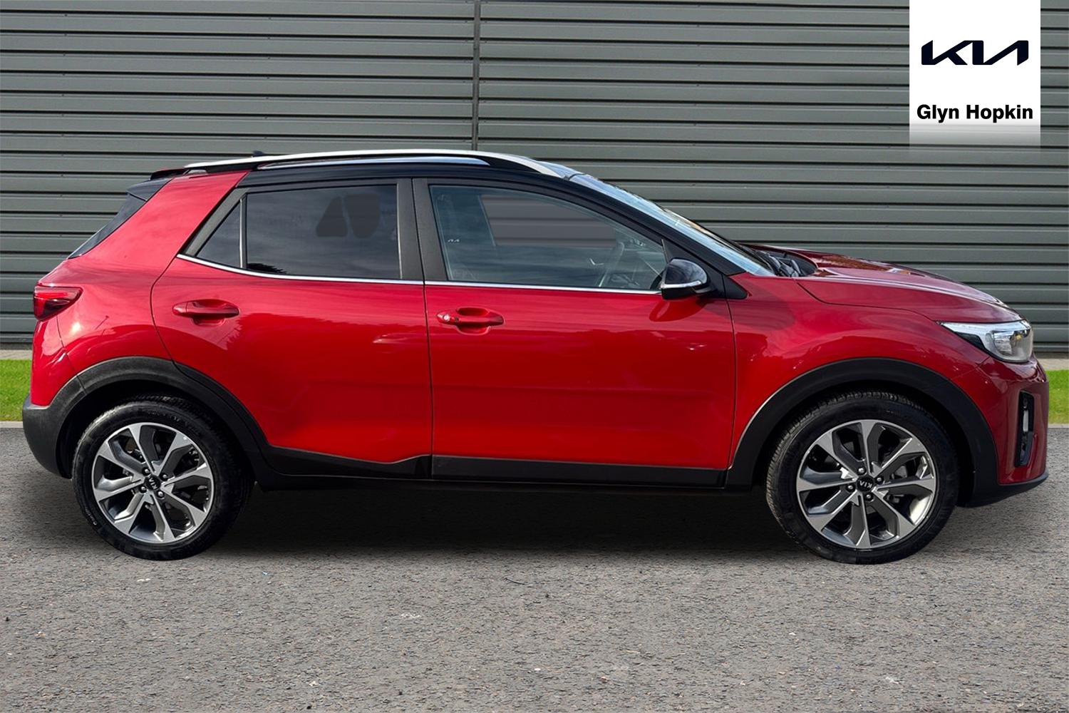 Used Kia Stonic 2020 for sale - 76003611: Photo 2