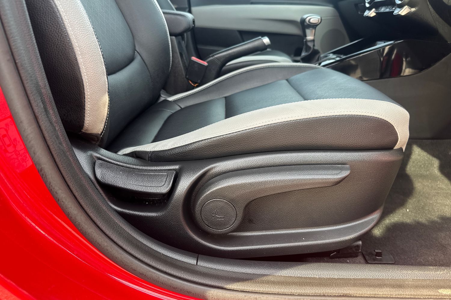 Used Kia Stonic 2020 for sale - 76003611: Photo 31