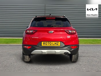 Used Kia Stonic 2020 for sale - 76003611: Photo