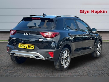 Used Kia Stonic 2025 for sale - 79133719: Photo
