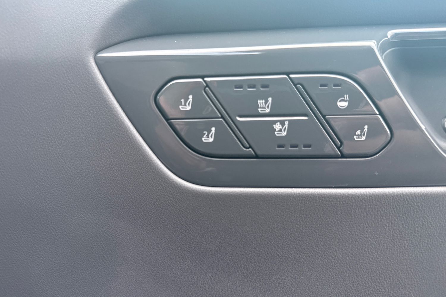 Used Kia EV9 2025 for sale - 75751369: Photo 40