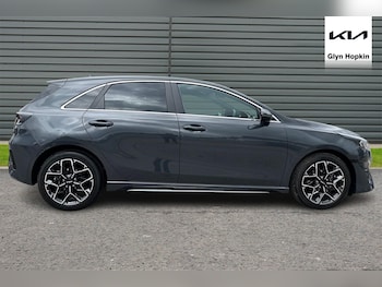 Used Kia Ceed 2024 for sale - 75469816: Photo
